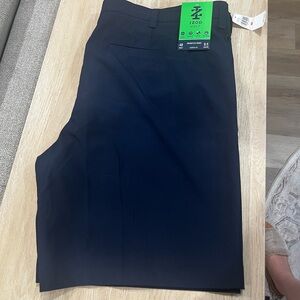 IZOD Navy Blue Men's Shorte NWT